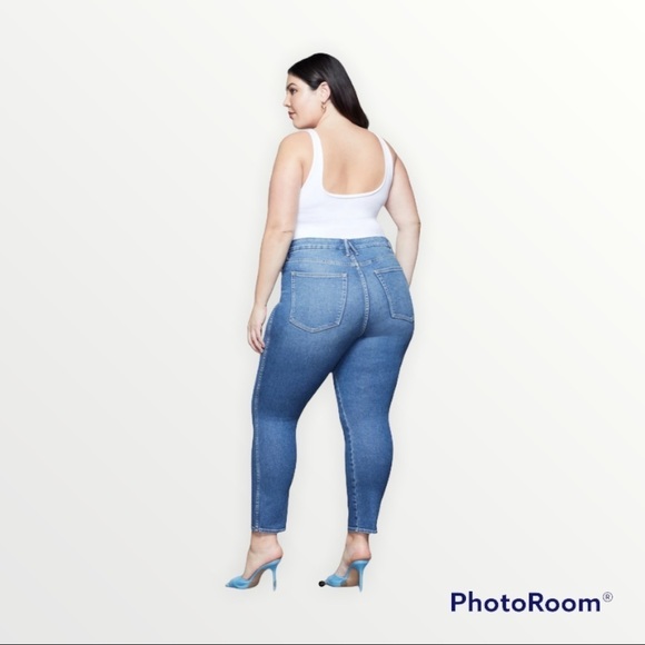 NWT GOOD AMERICAN x REVOLVE Good Curve Skinny Crop Medium Wash Jeans, Size 24 - Picture 4 of 15
